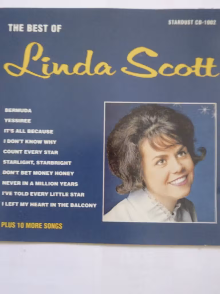 Linda Scott  Photoshoot