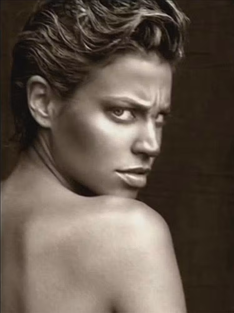Lisa D'Amato  Photoshoot