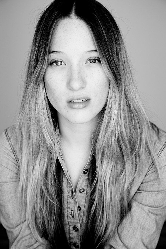Sophie Lowe Sexy and Hottest Photos , Latest Pics