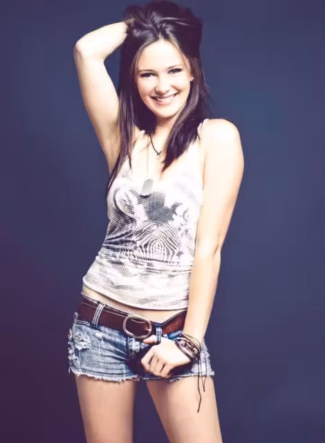 Samantha Munro  Photoshoot