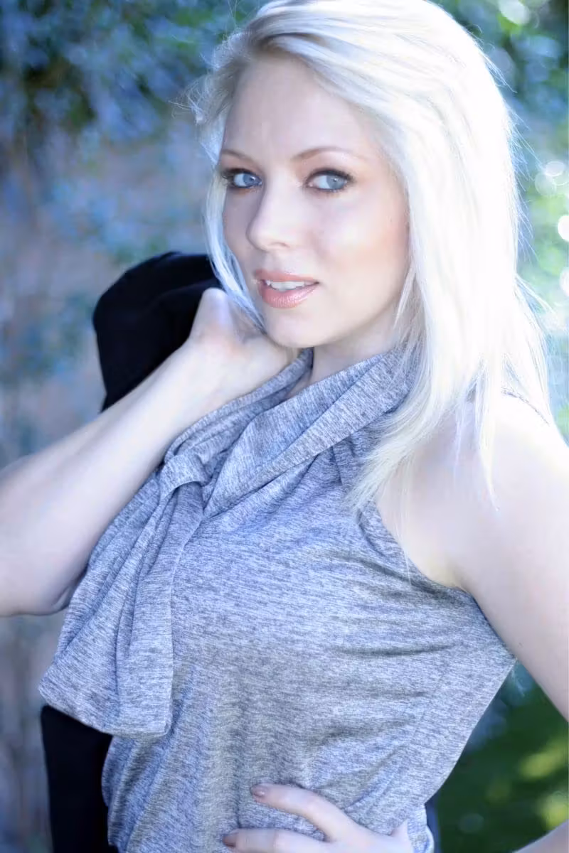 Sarah French  Photoshoot