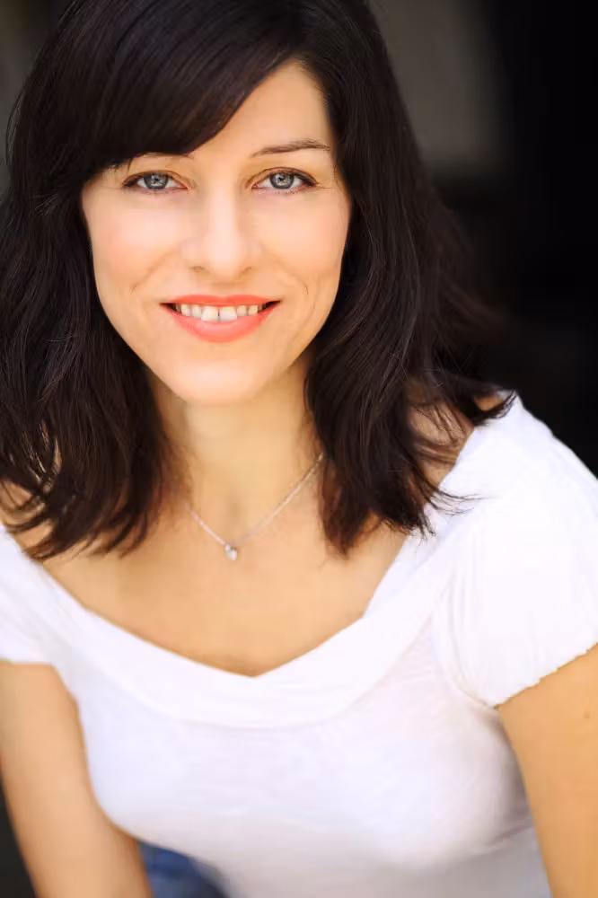 Renée McCarthy  Photoshoot