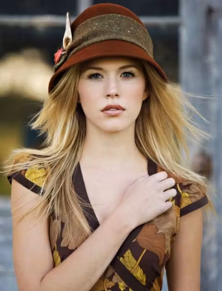 Sharon Hinnendael  Photoshoot