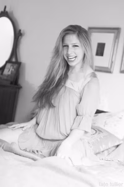 Shoshannah Stern  Photoshoot
