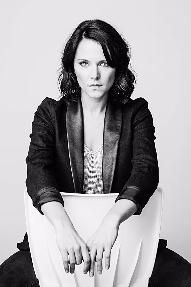 Ria Vandervis  Photoshoot
