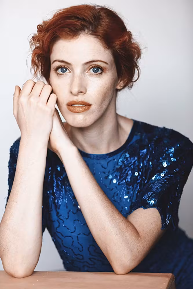 Tamar Pelzig  Photoshoot