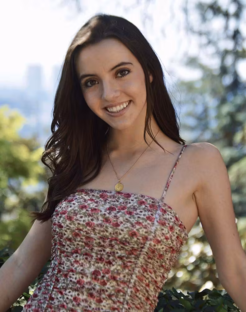 Veronica Powers  Photoshoot