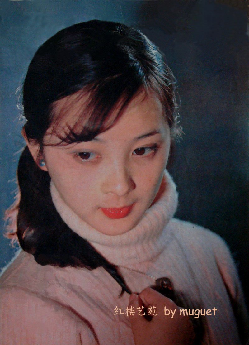 Ze-hong Hu  Photoshoot