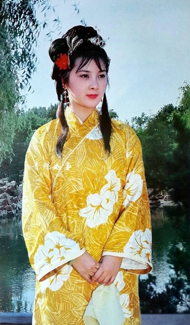 Ze-hong Hu  Photoshoot