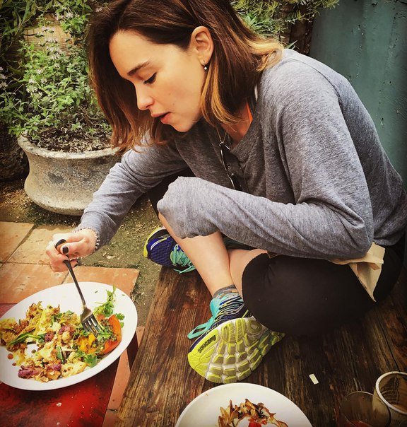 Emilia Clarke  Photoshoot