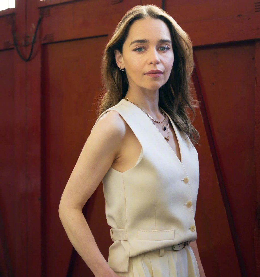 Emilia Clarke  Photoshoot