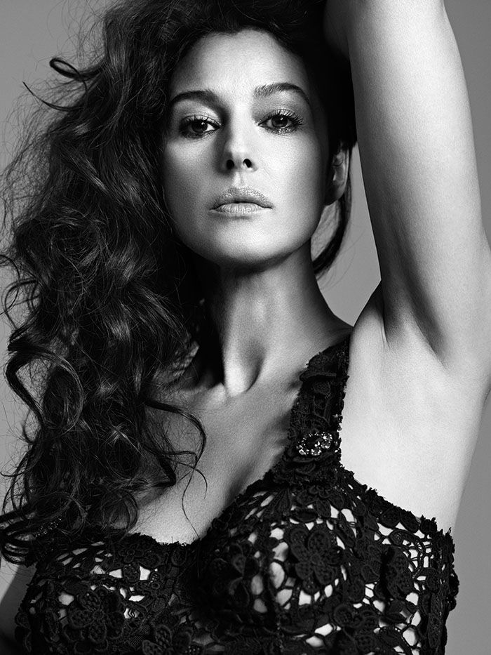Monica Bellucci Sexy and Hottest Photos , Latest Pics