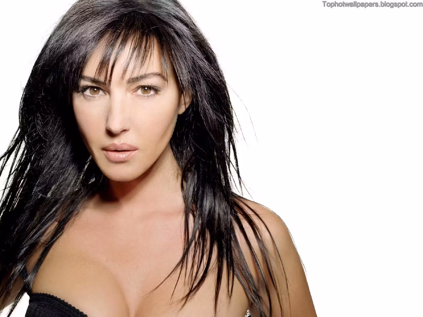 Monica Bellucci  Photoshoot