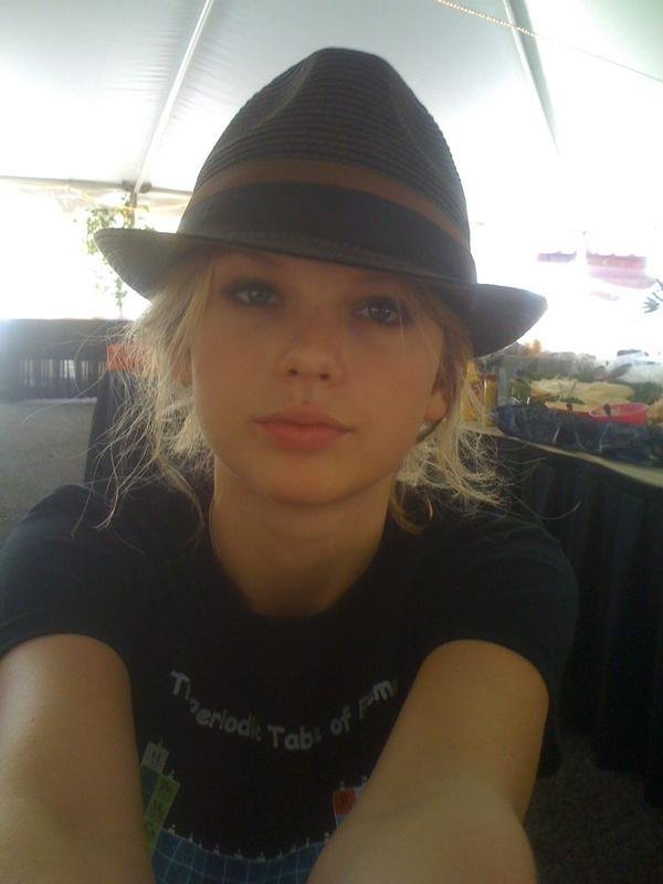 Taylor Swift  Photoshoot
