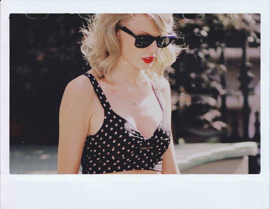 Taylor Swift  Photoshoot
