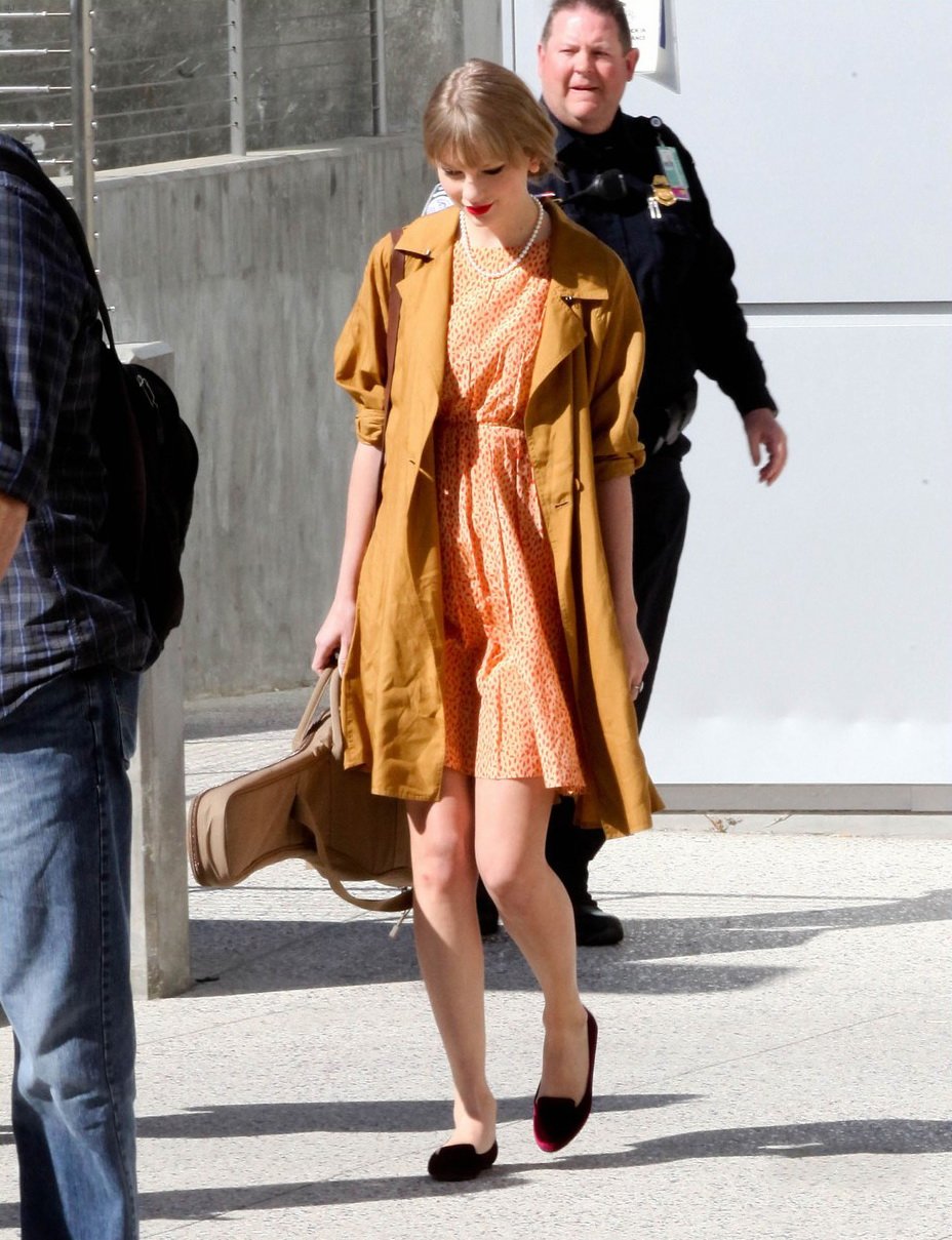 Taylor Swift  Photoshoot