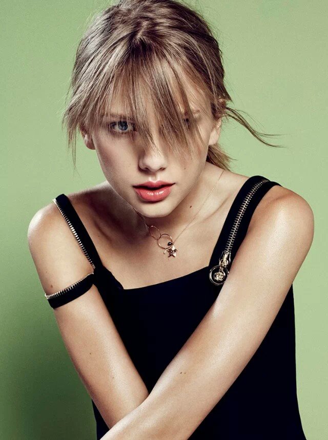 Taylor Swift  Photoshoot