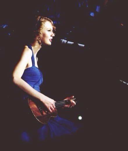 Taylor Swift  Photoshoot