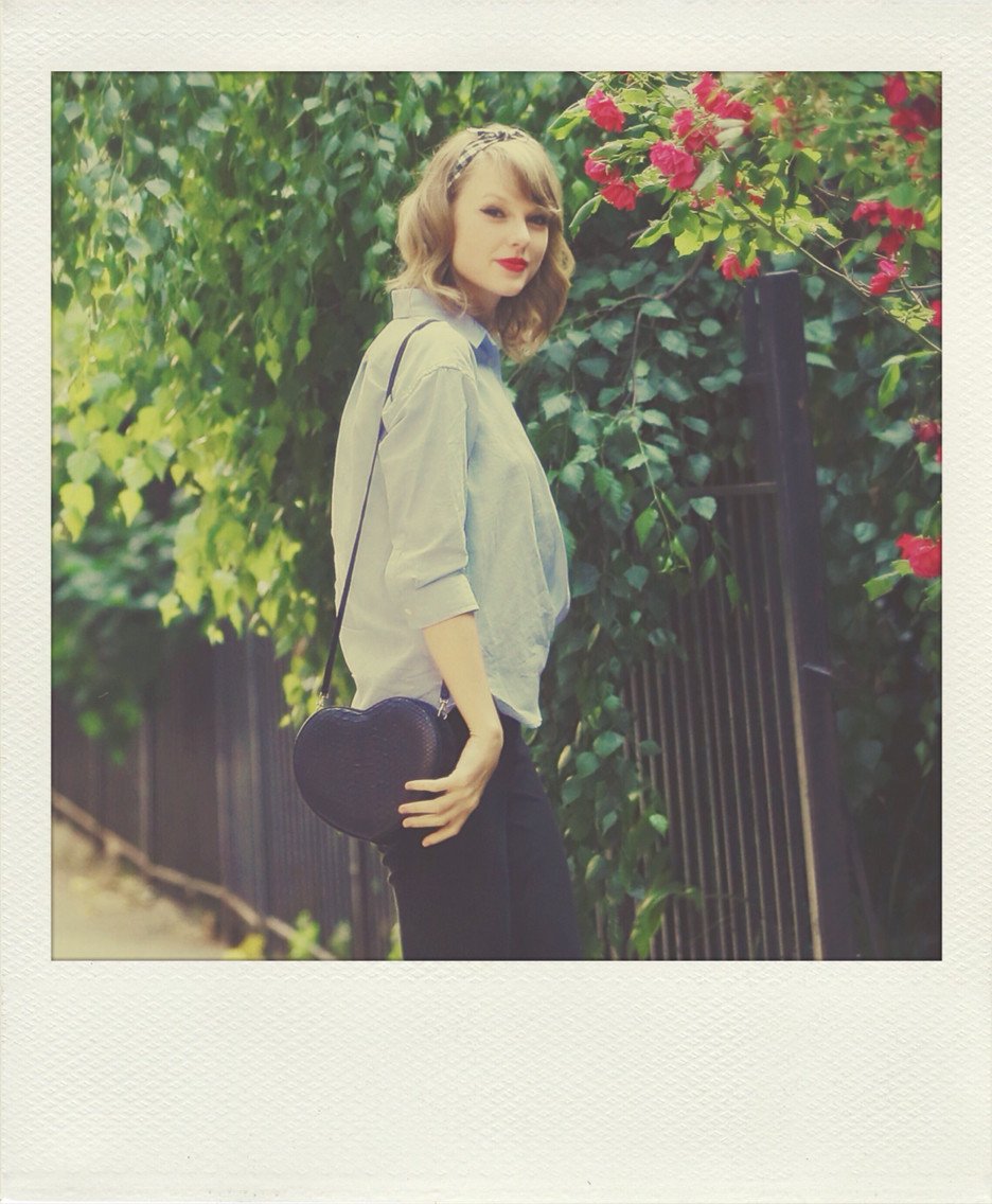 Taylor Swift  Photoshoot