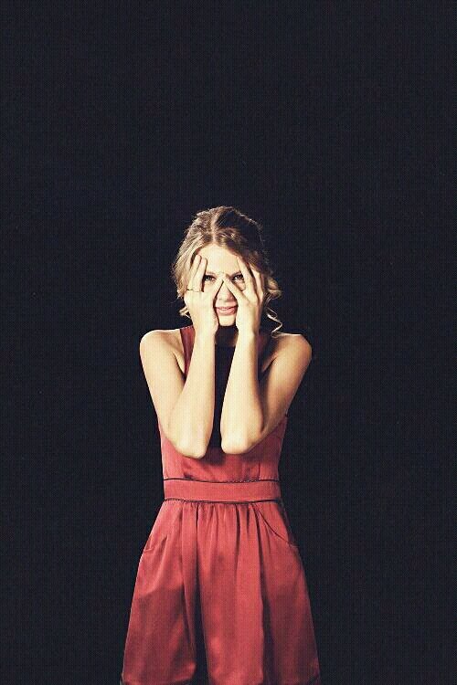 Taylor Swift  Photoshoot