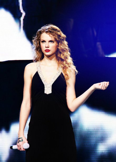 Taylor Swift  Photoshoot