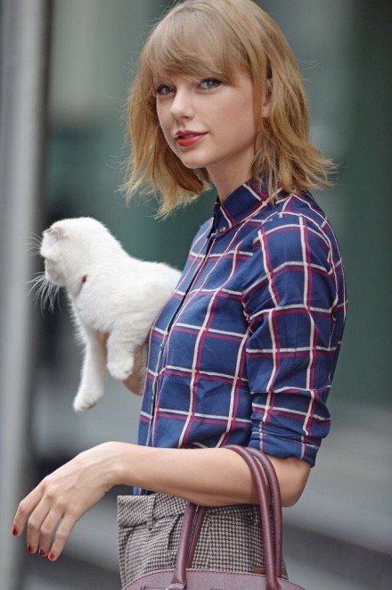 Taylor Swift  Photoshoot