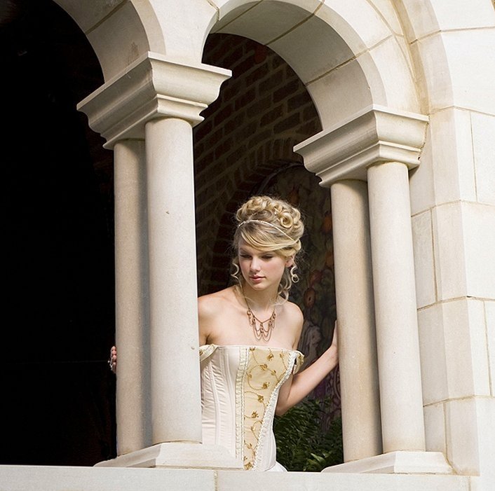 Taylor Swift  Photoshoot