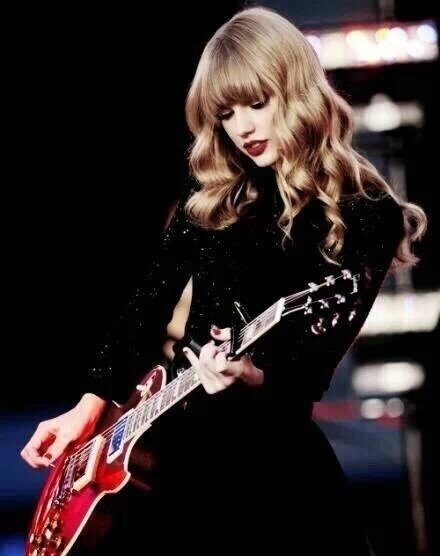 Taylor Swift  Photoshoot