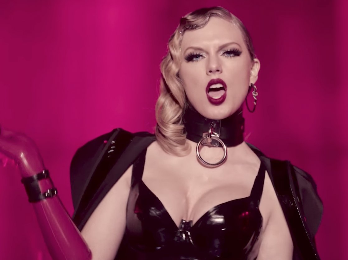 Taylor Swift  Photoshoot