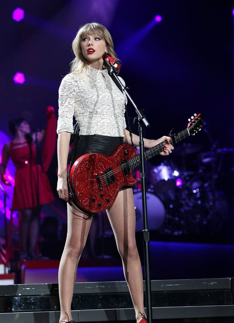 Taylor Swift  Photoshoot