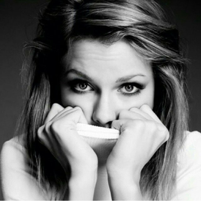 Taylor Swift  Photoshoot
