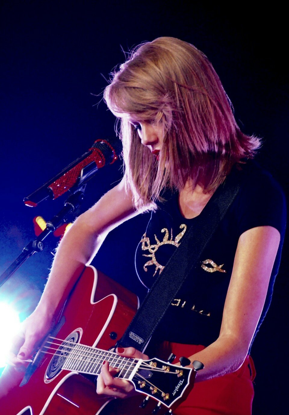 Taylor Swift  Photoshoot