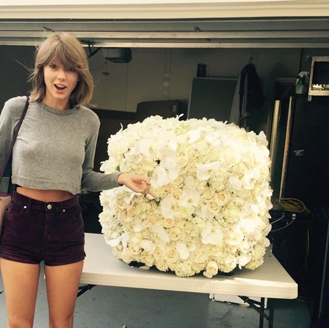 Taylor Swift  Photoshoot