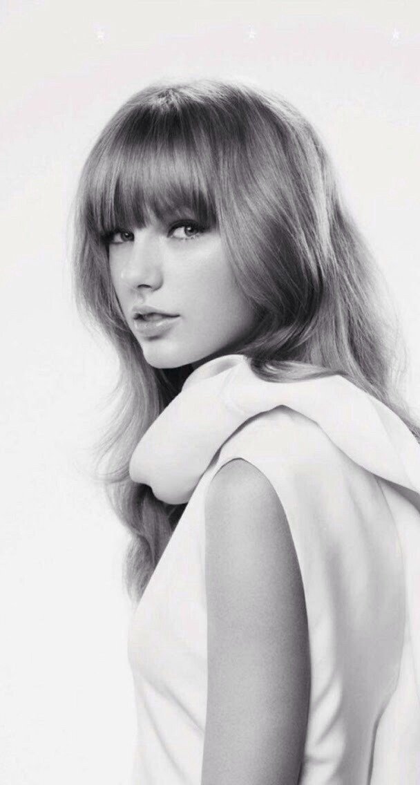 Taylor Swift  Photoshoot