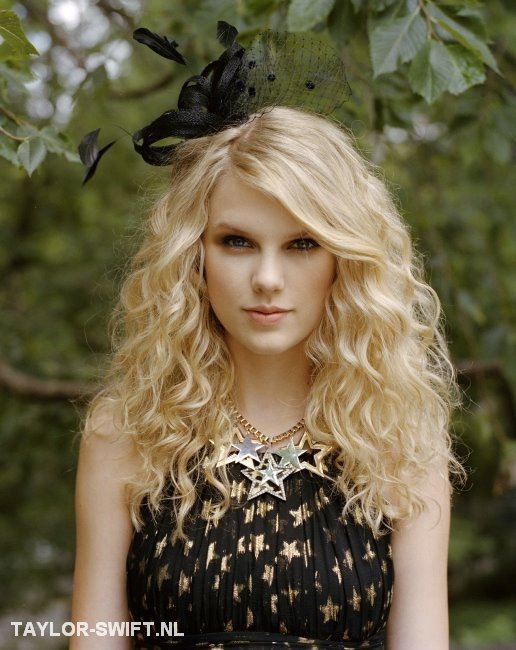 Taylor Swift  Photoshoot