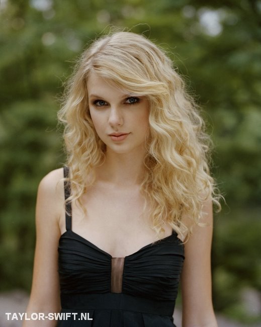 Taylor Swift  Photoshoot