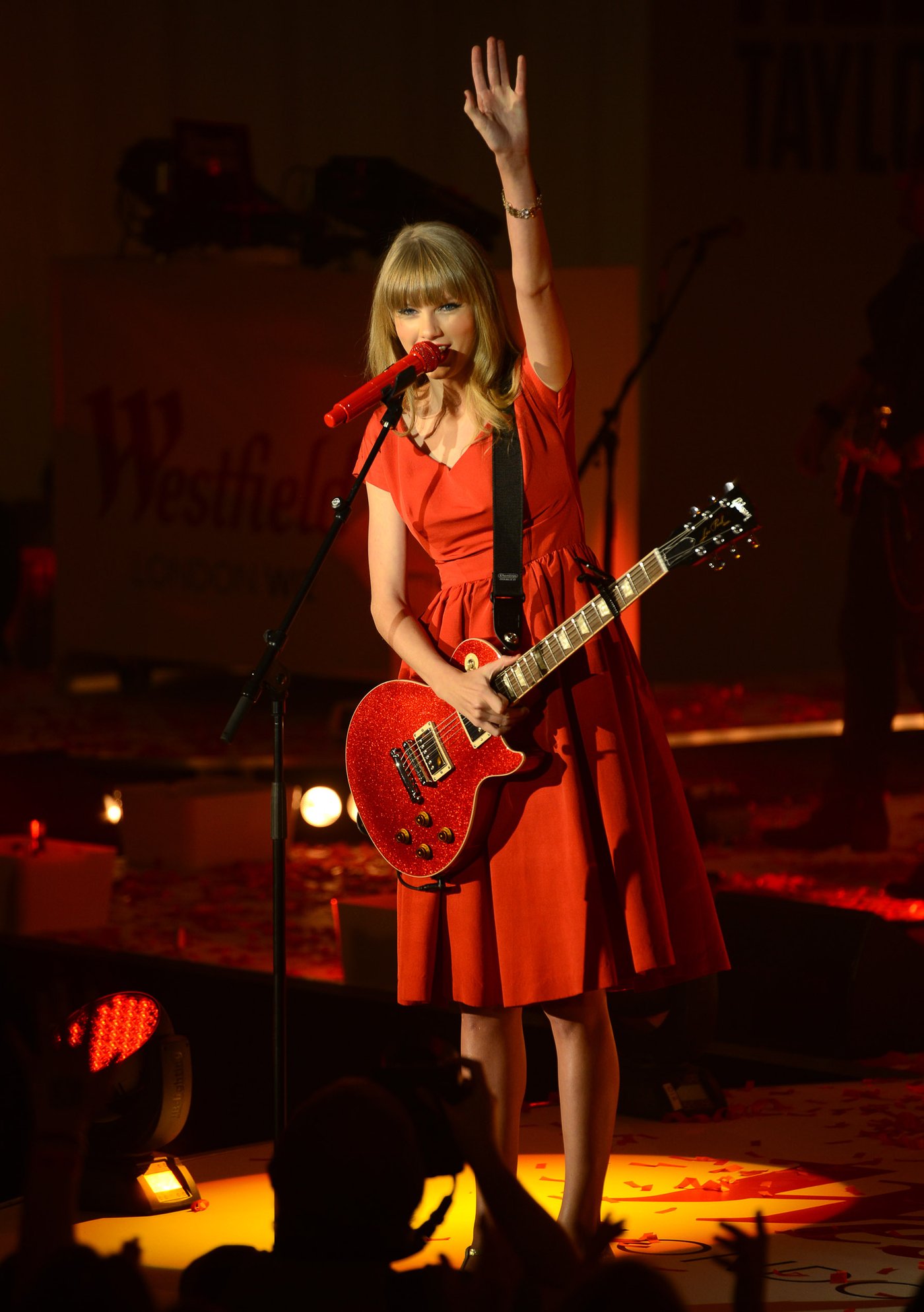 Taylor Swift  Photoshoot