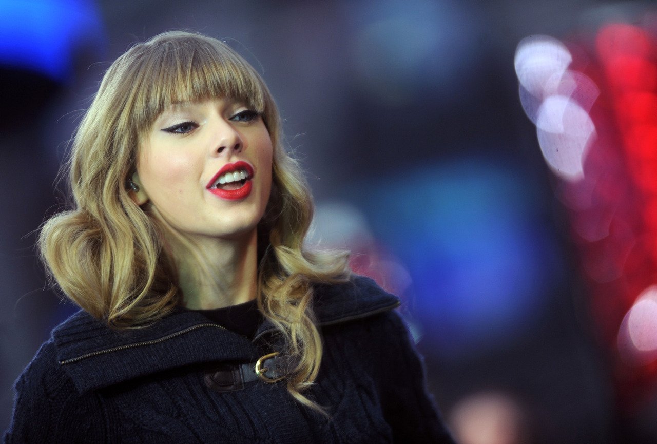Taylor Swift  Photoshoot