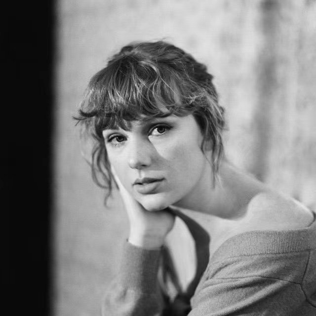 Taylor Swift  Photoshoot