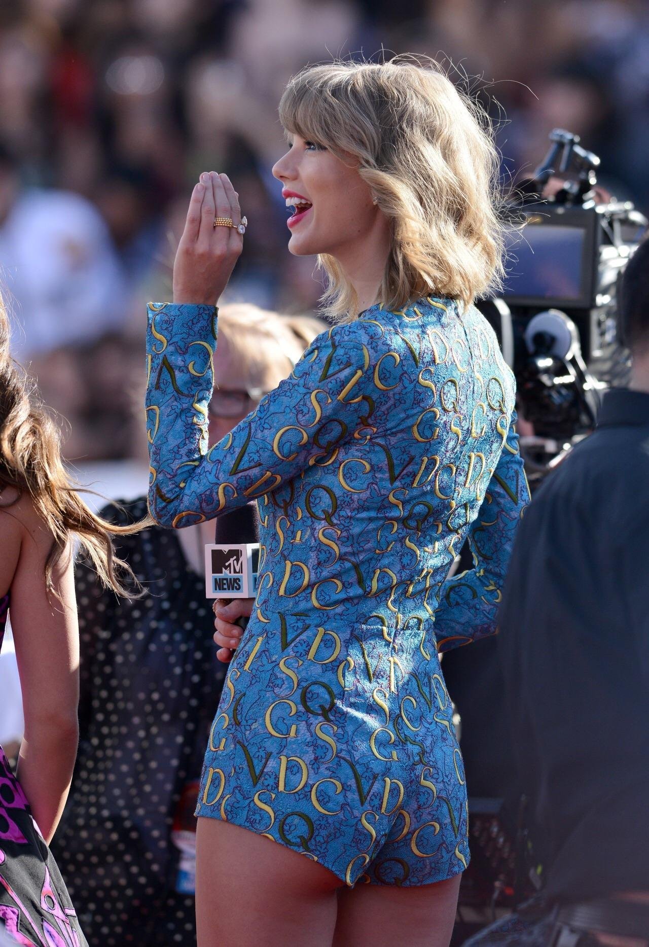 Taylor Swift  Photoshoot