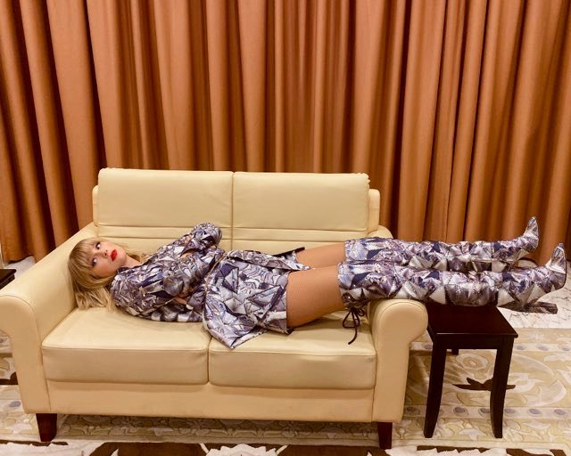 Taylor Swift  Photoshoot