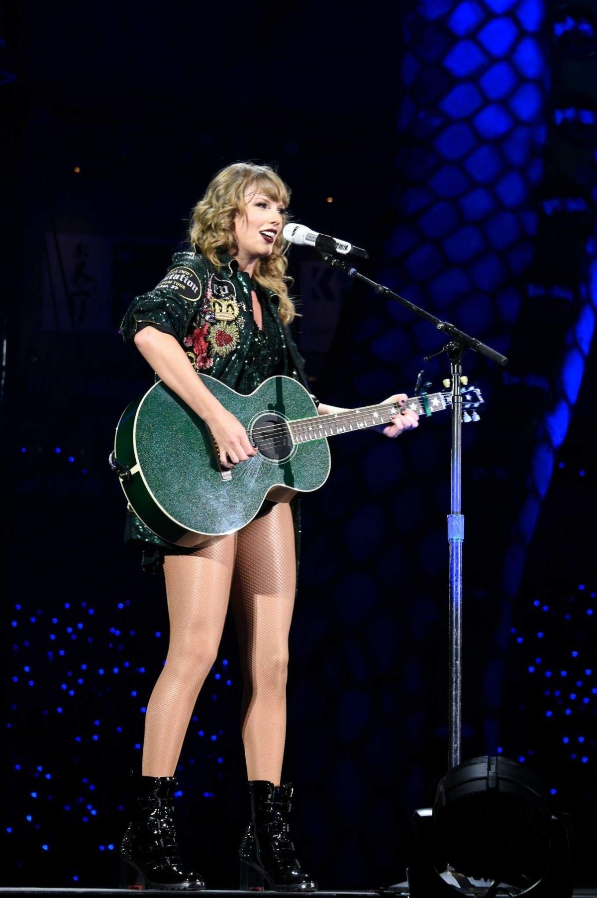 Taylor Swift  Photoshoot