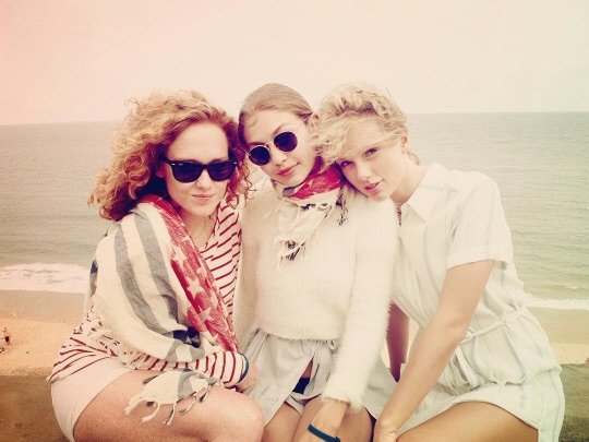 Taylor Swift  Photoshoot