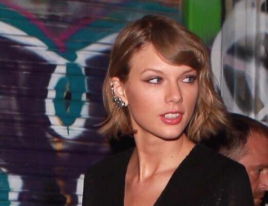 Taylor Swift  Photoshoot