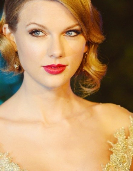 Taylor Swift  Photoshoot