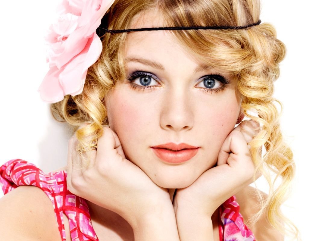 Taylor Swift  Photoshoot