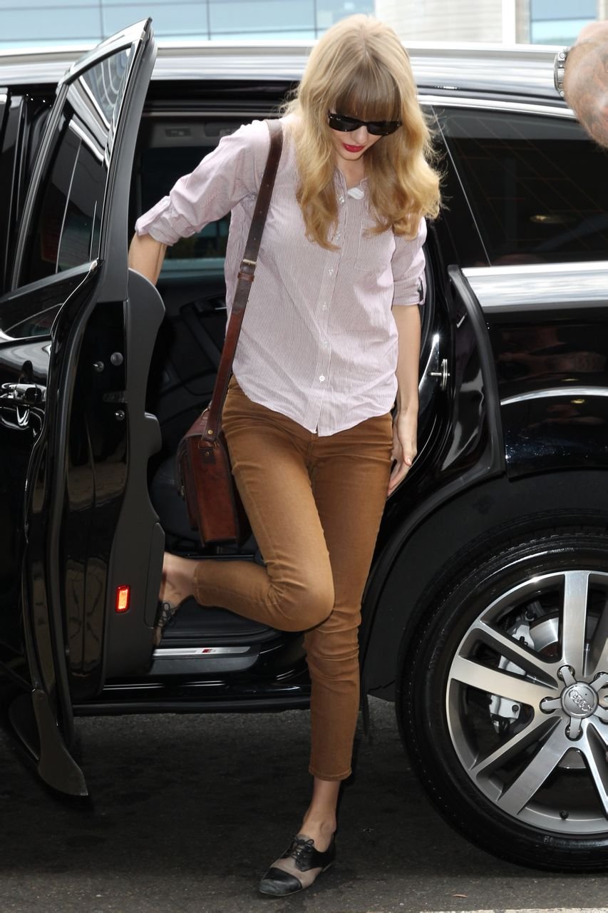 Taylor Swift  Photoshoot