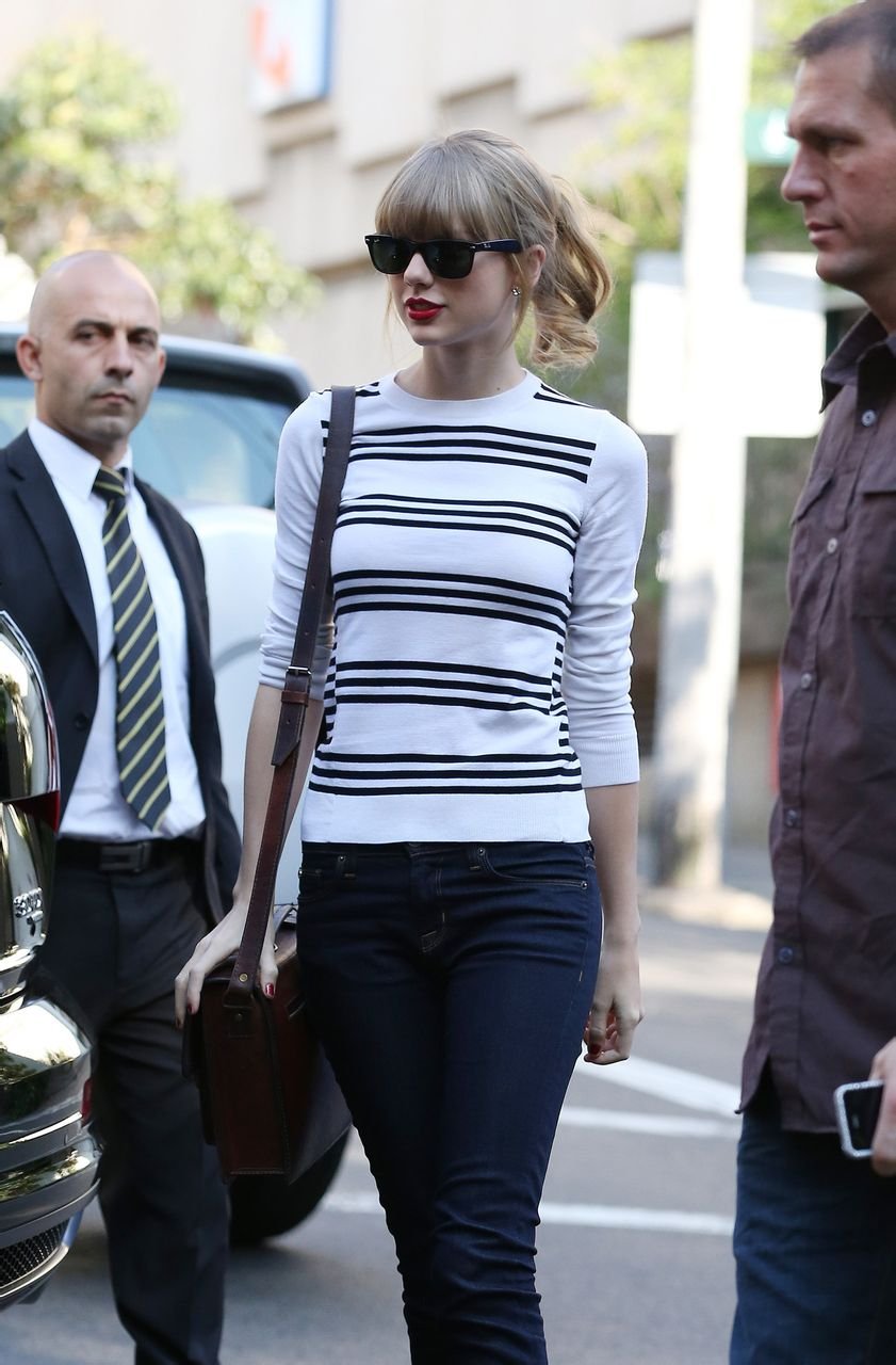 Taylor Swift  Photoshoot