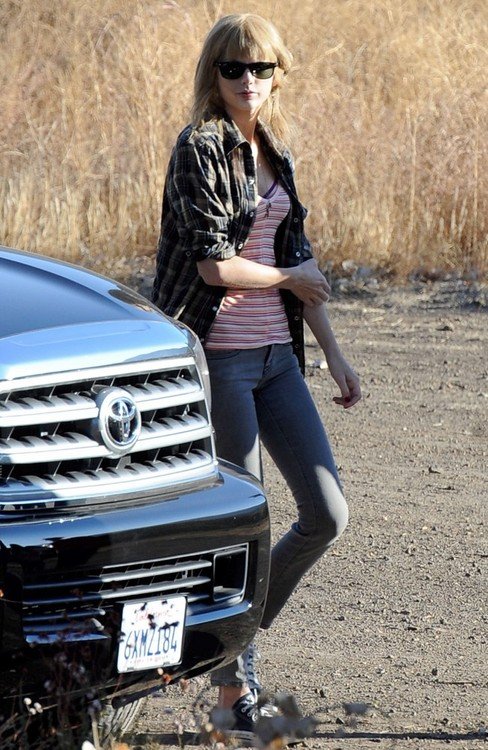 Taylor Swift  Photoshoot