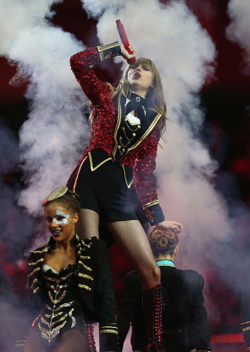 Taylor Swift  Photoshoot